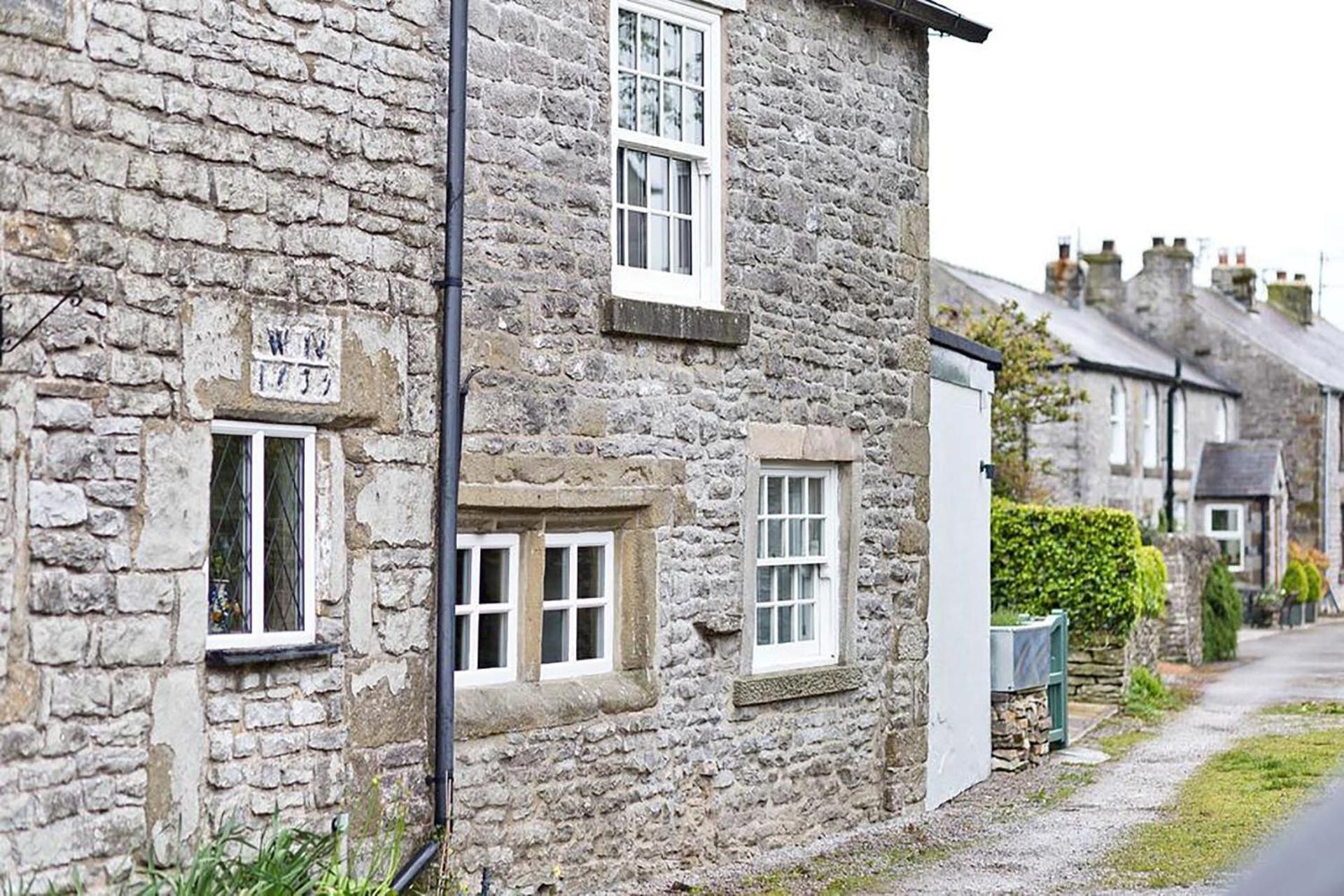 Sweet Pea Cottage Tideswell Exterior photo